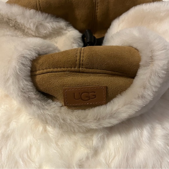 UGG Sheepskin Trapper Hat - Chestnut - Unisex - Picture 3 of 11